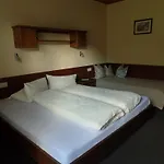 Haus Oblasser Bed & Breakfast